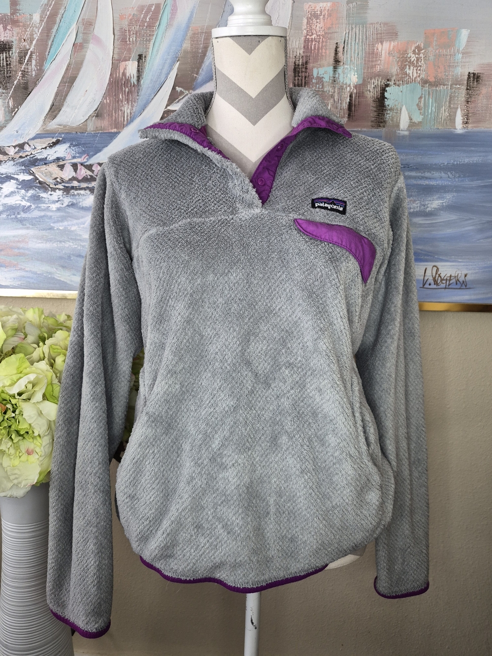 Patagonia Gray Fleece Pullover with Purple Accents